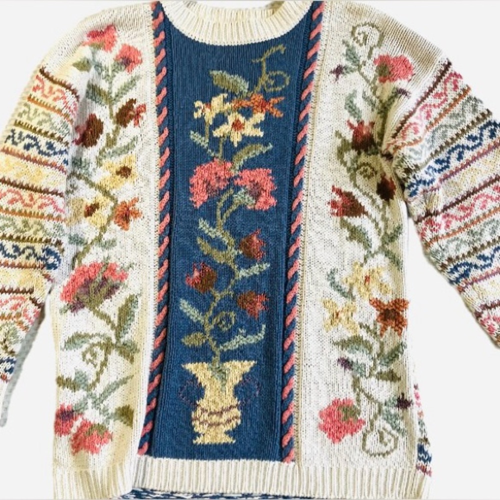 Melbourne Sweater with Multicolor Stripes